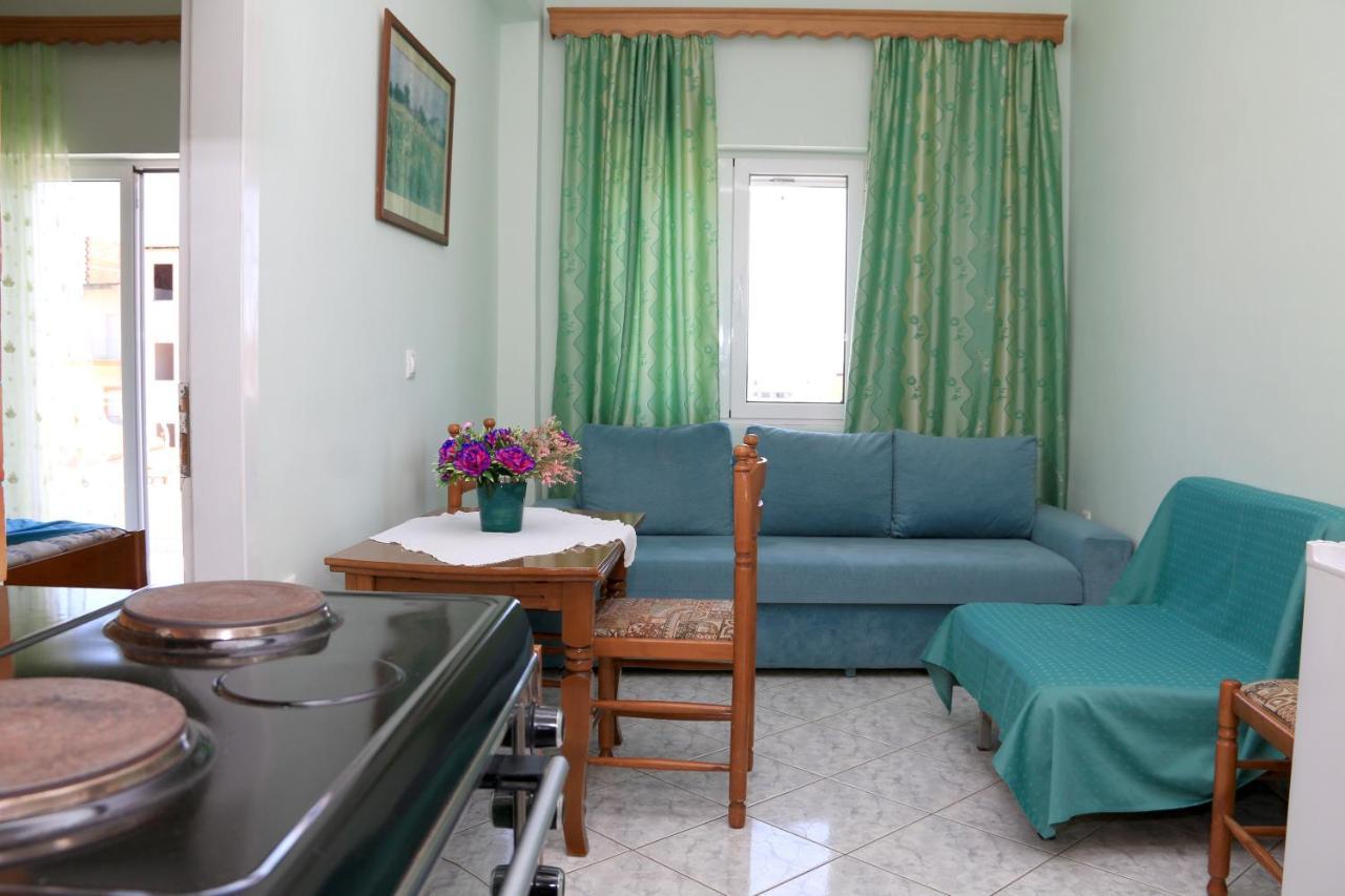 Isabela Apartments Sarandë Esterno foto