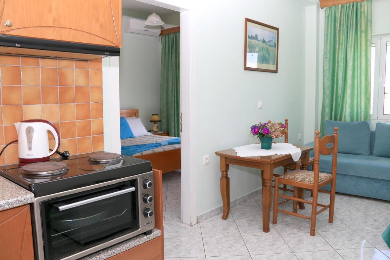 Isabela Apartments Sarandë Esterno foto