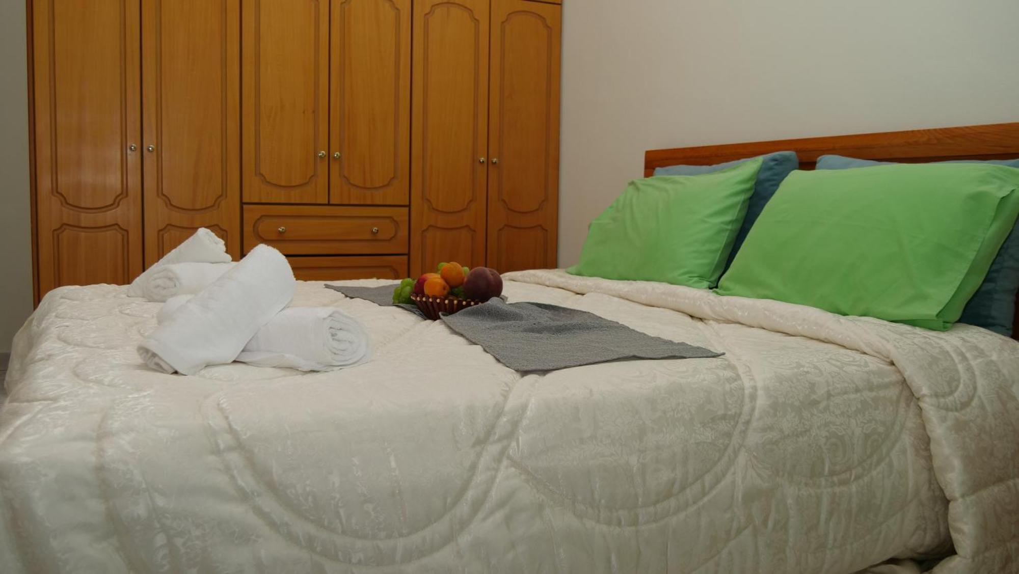 Isabela Apartments Sarandë Esterno foto