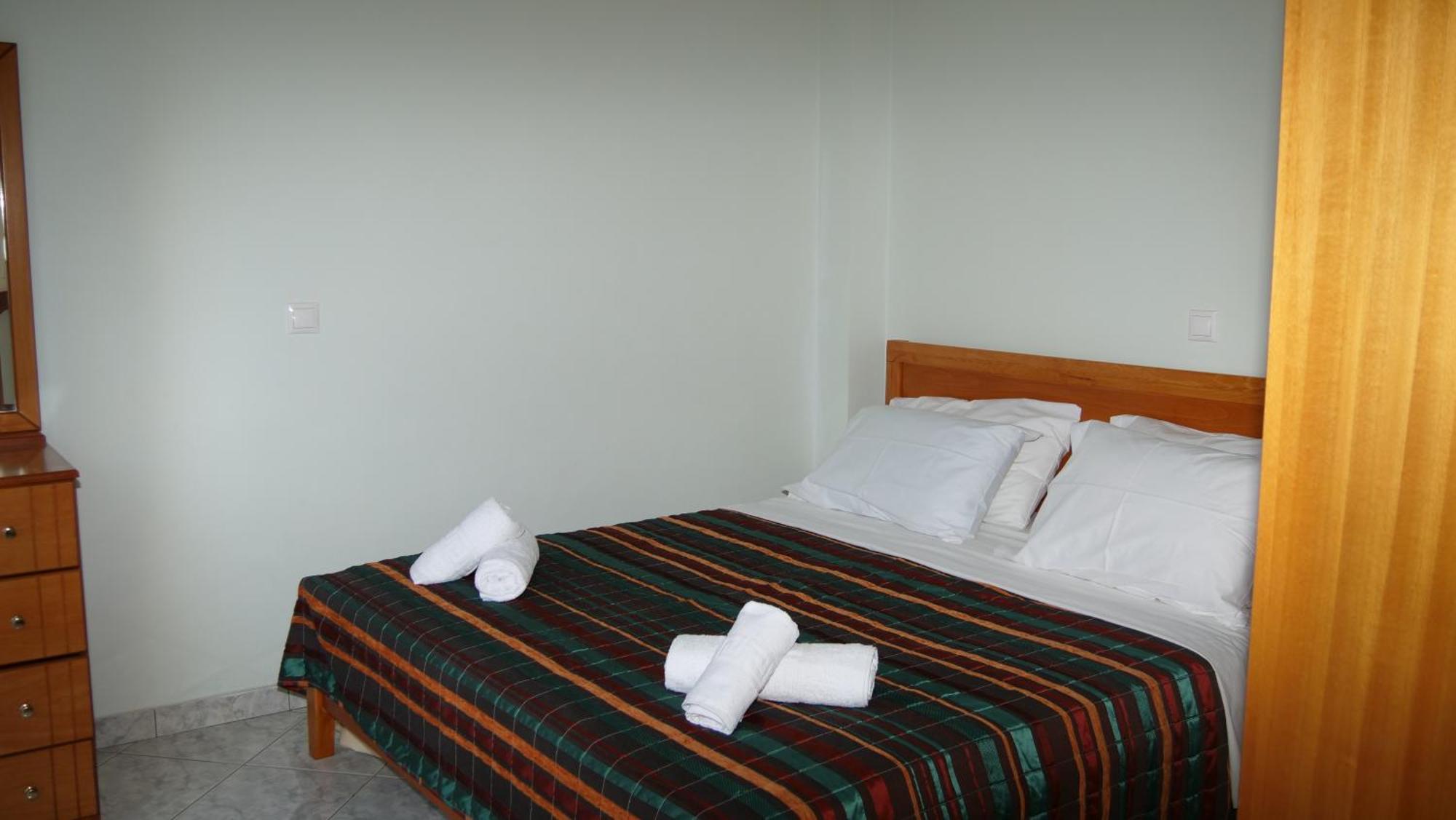 Isabela Apartments Sarandë Esterno foto